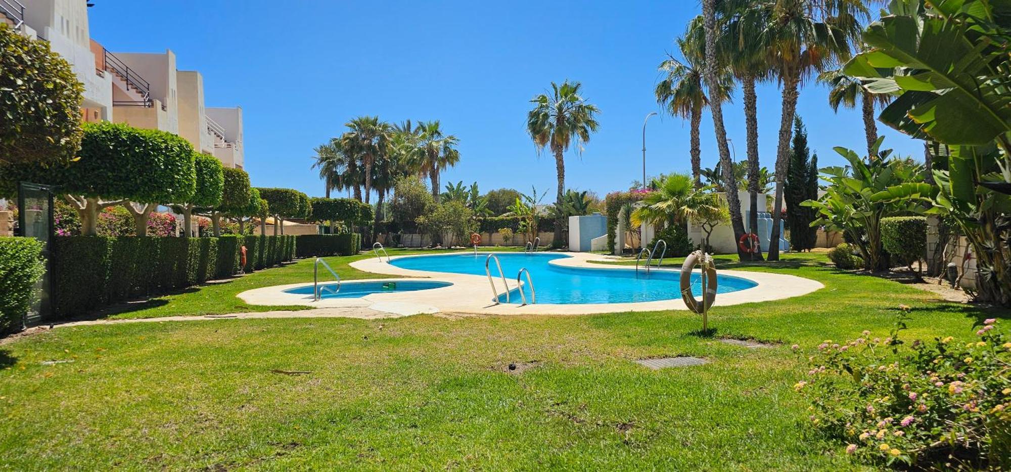 Homes of Spain, Apartamentos Paraíso Vera Playa, Ático Q, Suite Fatu Hiva con piscina privada en solárium, vistas mar en PRIMERA LINEA de PLAYA, WIFI Exterior foto